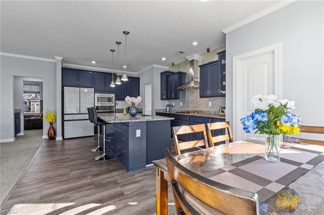 312 Maycox Lane, Chesapeake, VA 23322