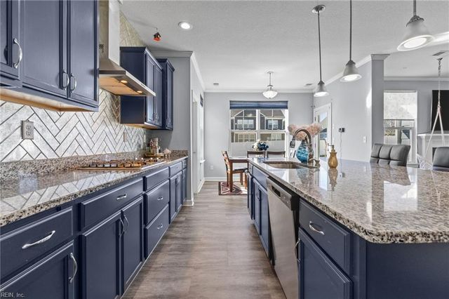 312 Maycox Lane, Chesapeake, VA 23322