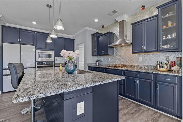 312 Maycox Lane, Chesapeake, VA 23322