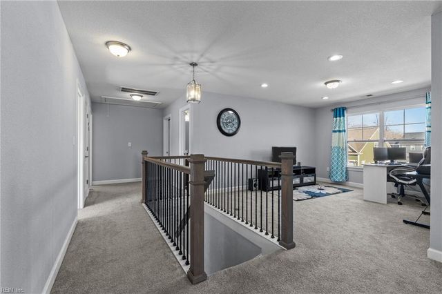 312 Maycox Lane, Chesapeake, VA 23322