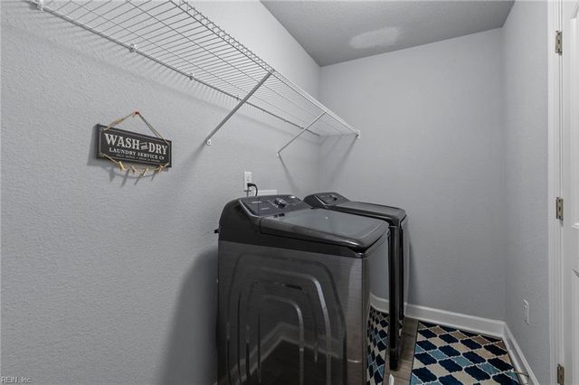 312 Maycox Lane, Chesapeake, VA 23322