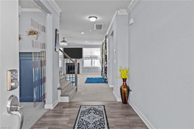 312 Maycox Lane, Chesapeake, VA 23322