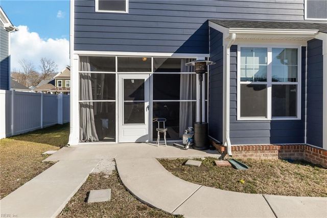 312 Maycox Lane, Chesapeake, VA 23322