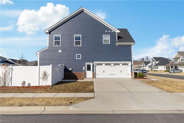 312 Maycox Lane, Chesapeake, VA 23322