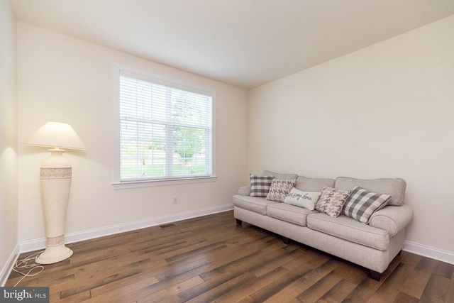 1030 IRON WORKS RD, Phoenixville, PA 19460