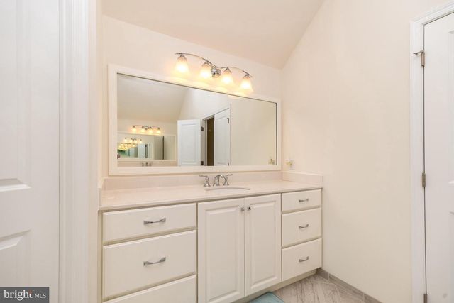 1030 IRON WORKS RD, Phoenixville, PA 19460