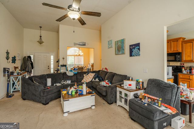 601 Red Oak Lane, Hinesville, GA 31313