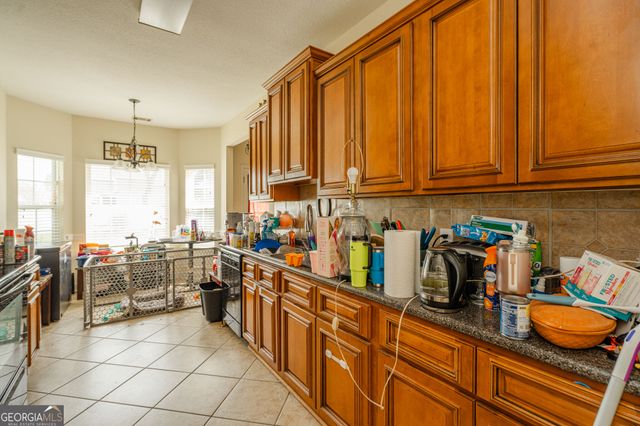 601 Red Oak Lane, Hinesville, GA 31313