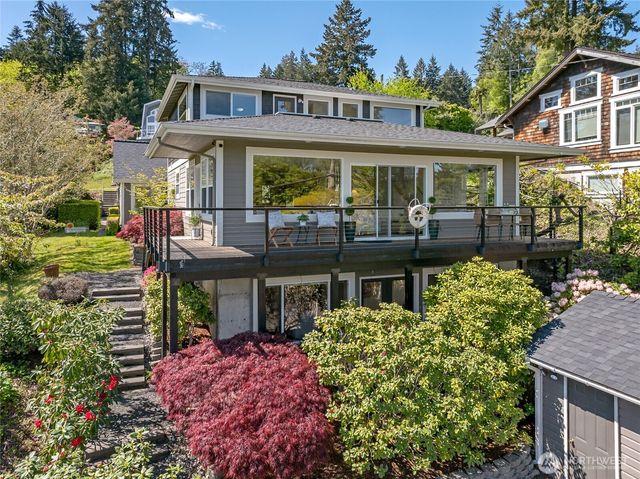 9226 Peacock Hill Avenue, Gig Harbor, WA 98332