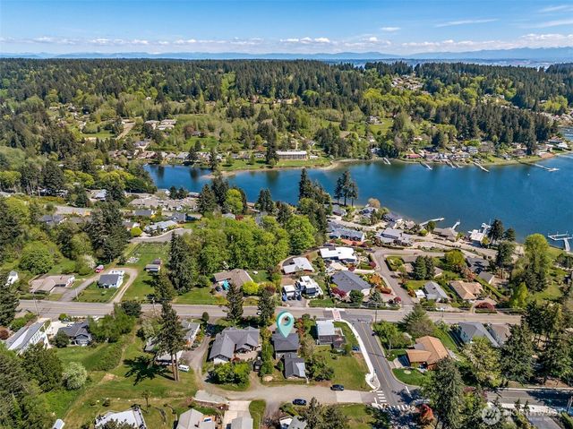 9226 Peacock Hill Avenue, Gig Harbor, WA 98332