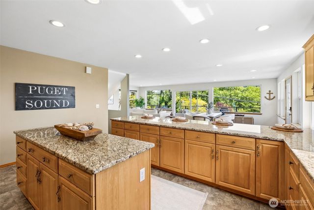 9226 Peacock Hill Avenue, Gig Harbor, WA 98332