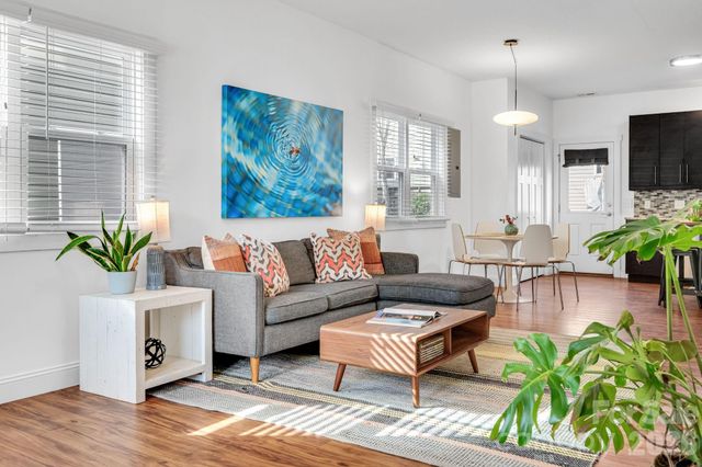 7 Mill Creek Loop, Asheville, NC 28806