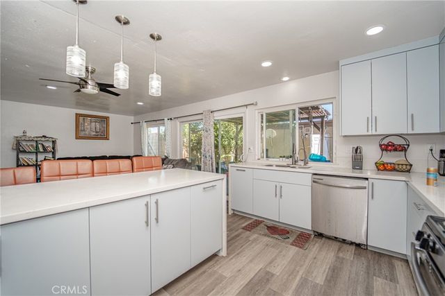11321 Hart, Cypress, CA 90630