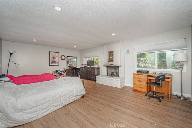 11321 Hart, Cypress, CA 90630