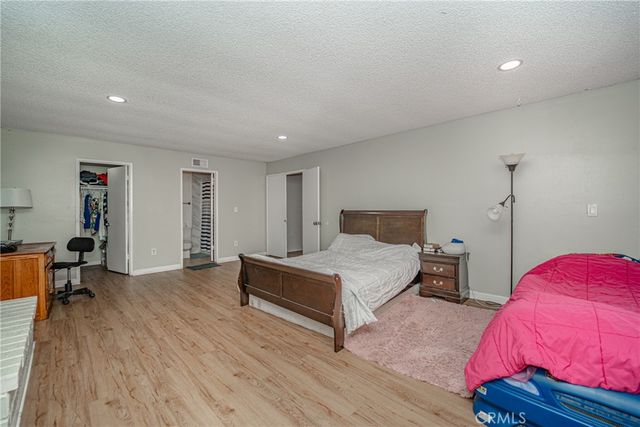 11321 Hart, Cypress, CA 90630