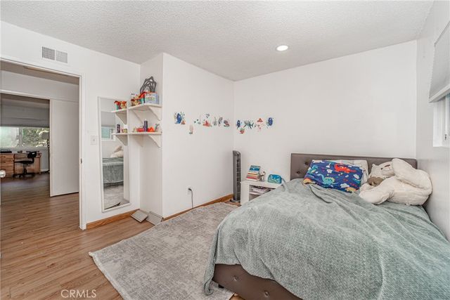 11321 Hart, Cypress, CA 90630