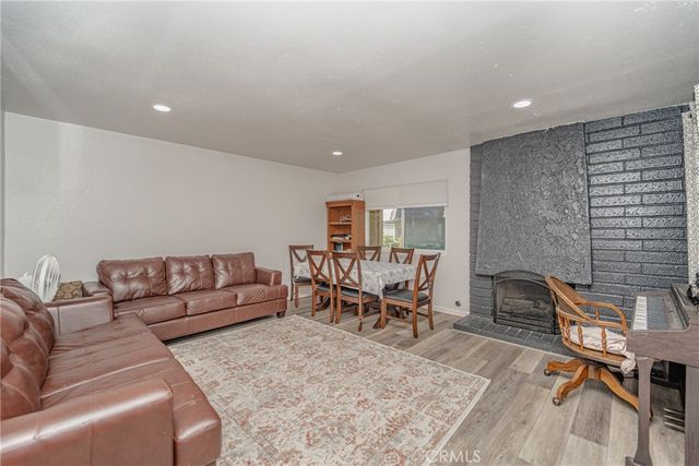 11321 Hart, Cypress, CA 90630