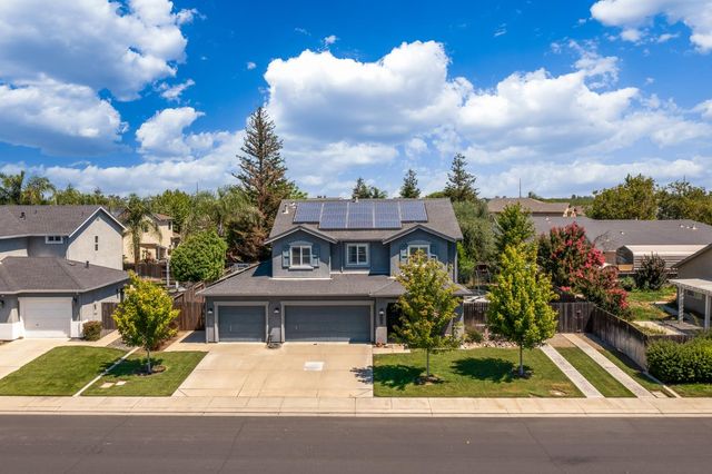 7005 Prelude Ln, Hughson, CA 95326