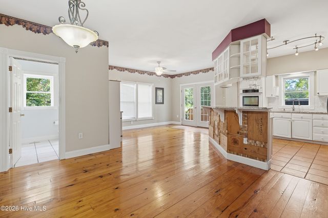 341 Fox Squirel Road, Southport, NC 28461