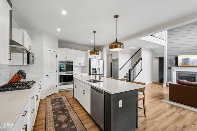 18867 Cromarty Circle, Noblesville, IN 46062