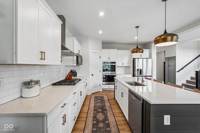 18867 Cromarty Circle, Noblesville, IN 46062