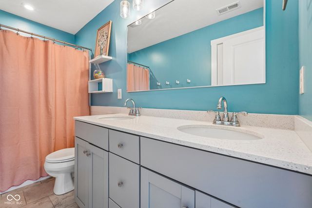 18867 Cromarty Circle, Noblesville, IN 46062