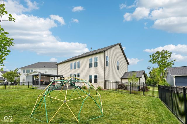 18867 Cromarty Circle, Noblesville, IN 46062