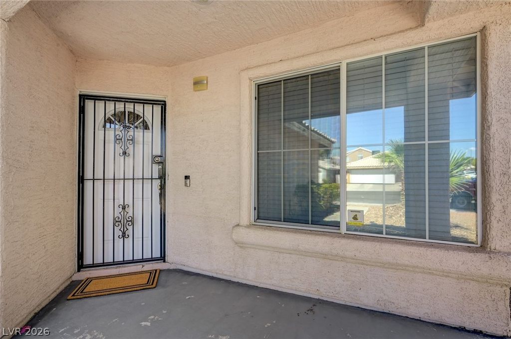 6553 Wild River Drive, Las Vegas, NV 89108 — photo 4