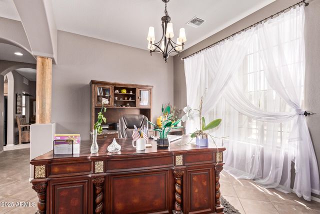 24620 W Quails Nest Lane, Wittmann, AZ 85361