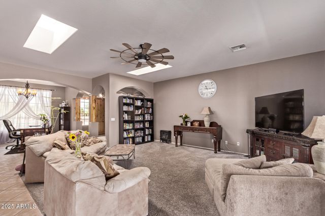 24620 W Quails Nest Lane, Wittmann, AZ 85361