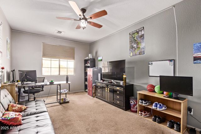 24620 W Quails Nest Lane, Wittmann, AZ 85361