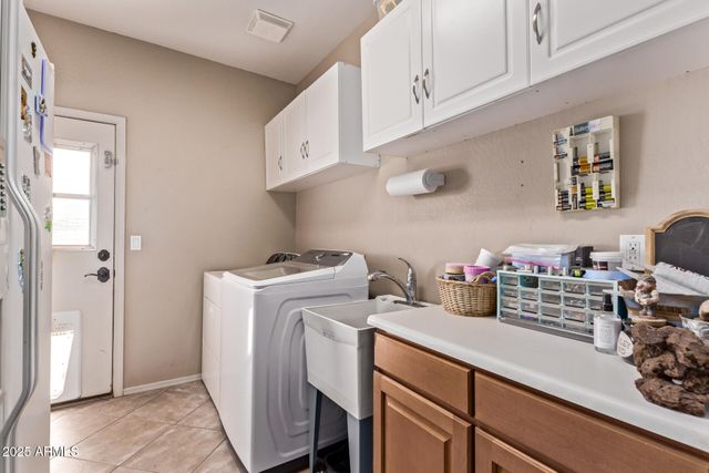 24620 W Quails Nest Lane, Wittmann, AZ 85361