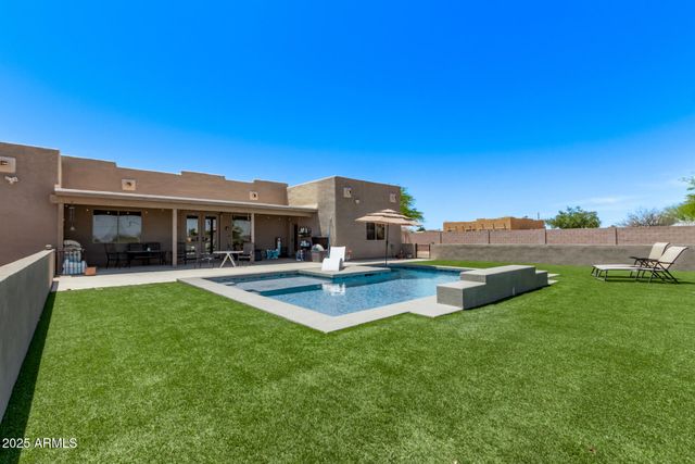 24620 W Quails Nest Lane, Wittmann, AZ 85361
