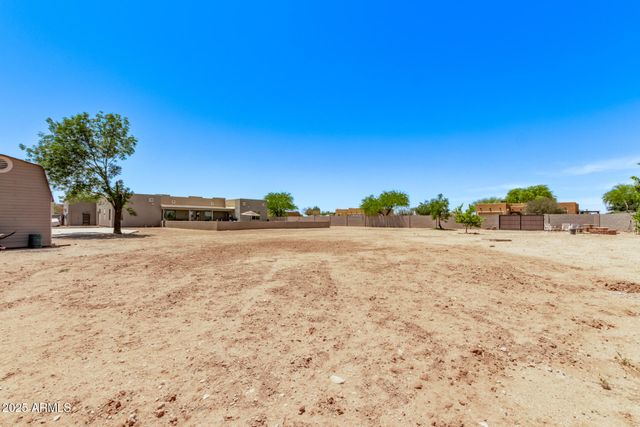 24620 W Quails Nest Lane, Wittmann, AZ 85361