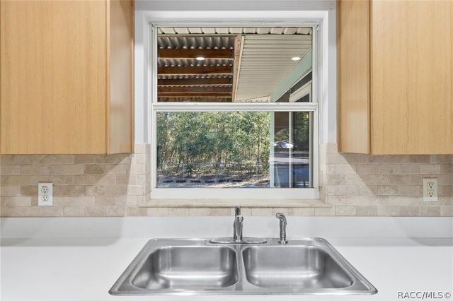 8156 W Basilico Street, Crystal River, FL 34428