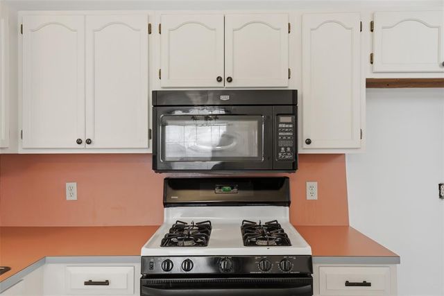 11421 Wallace Avenue, Oklahoma City, OK 73162