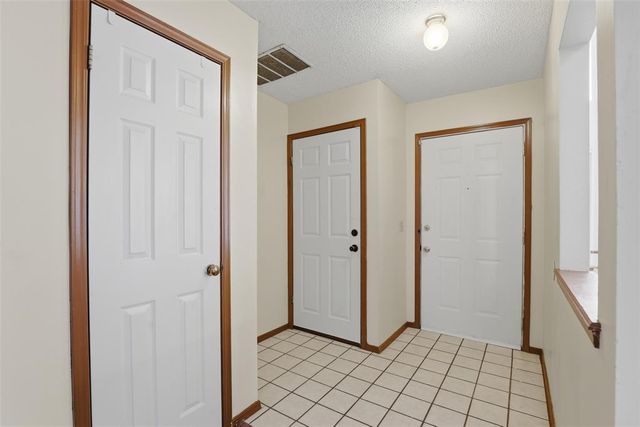 11421 Wallace Avenue, Oklahoma City, OK 73162