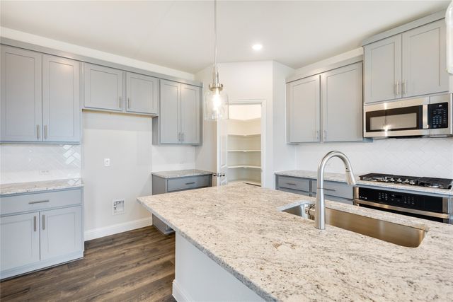 2268 Aspen Chase Drive, Royse City, TX 75189