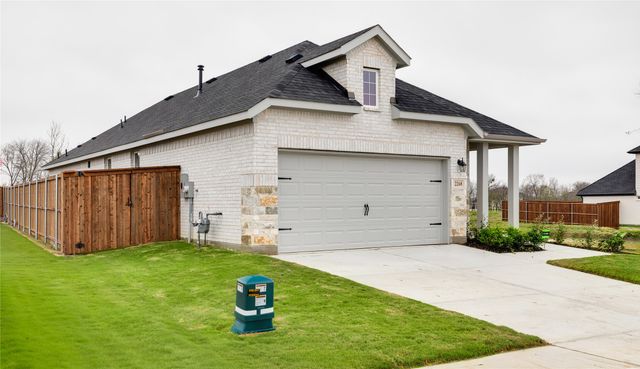 2268 Aspen Chase Drive, Royse City, TX 75189