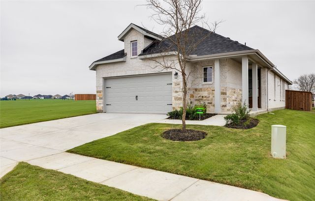 2268 Aspen Chase Drive, Royse City, TX 75189
