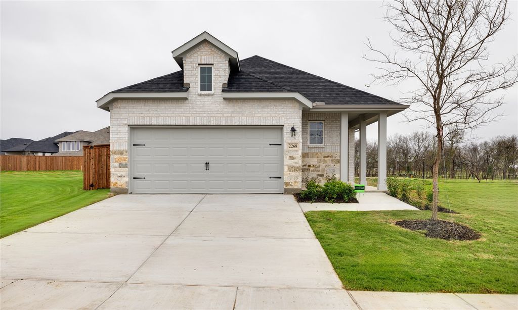 2268 Aspen Chase Drive, Royse City, TX 75189