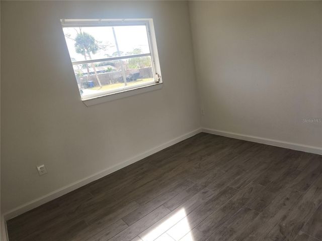 1140 QUEEN ROAD, Venice, FL 34293