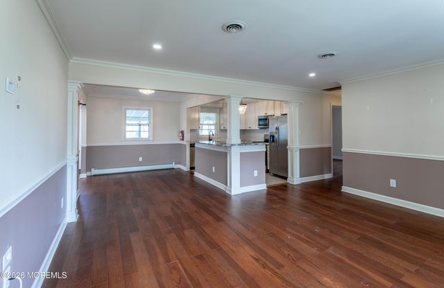 13 Nostrand Drive, Toms River, NJ 08757