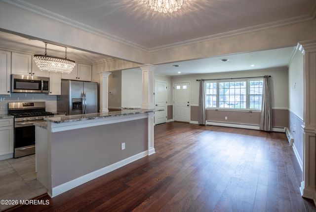 13 Nostrand Drive, Toms River, NJ 08757