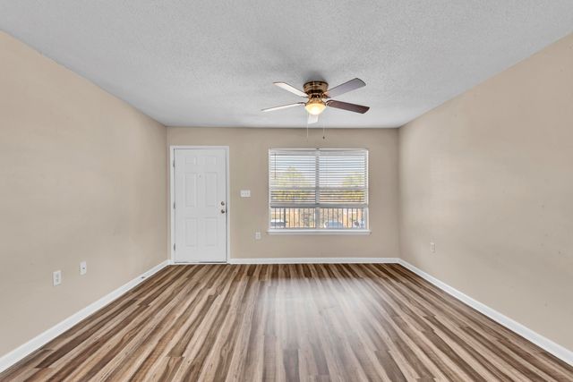 500 Channel Marker Street 2, Mary Esther, FL 32569