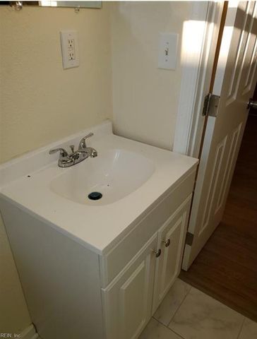 716 31st ST, Newport News, VA 23607