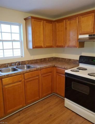 716 31st ST, Newport News, VA 23607