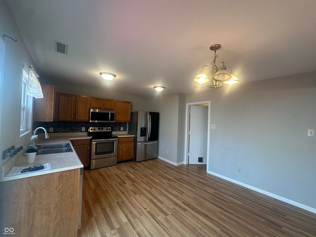 9168 Bainbridge Drive, Camby, IN 46113