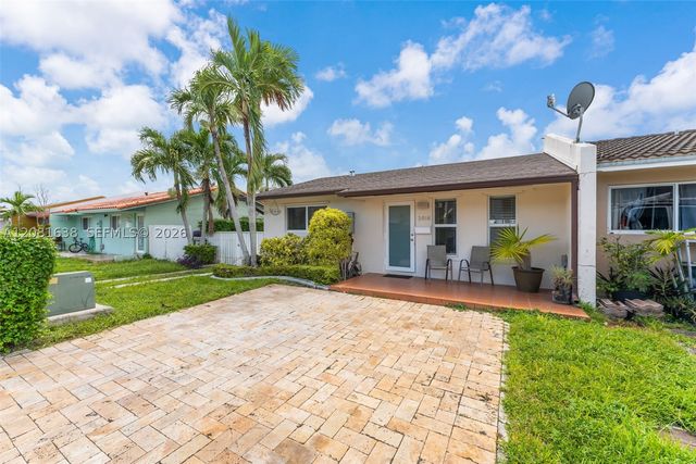 2018 SW 103rd Ct, Miami, FL 33165