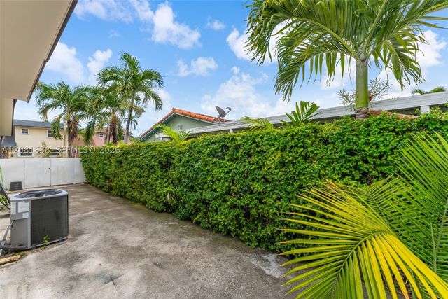 2018 SW 103rd Ct, Miami, FL 33165